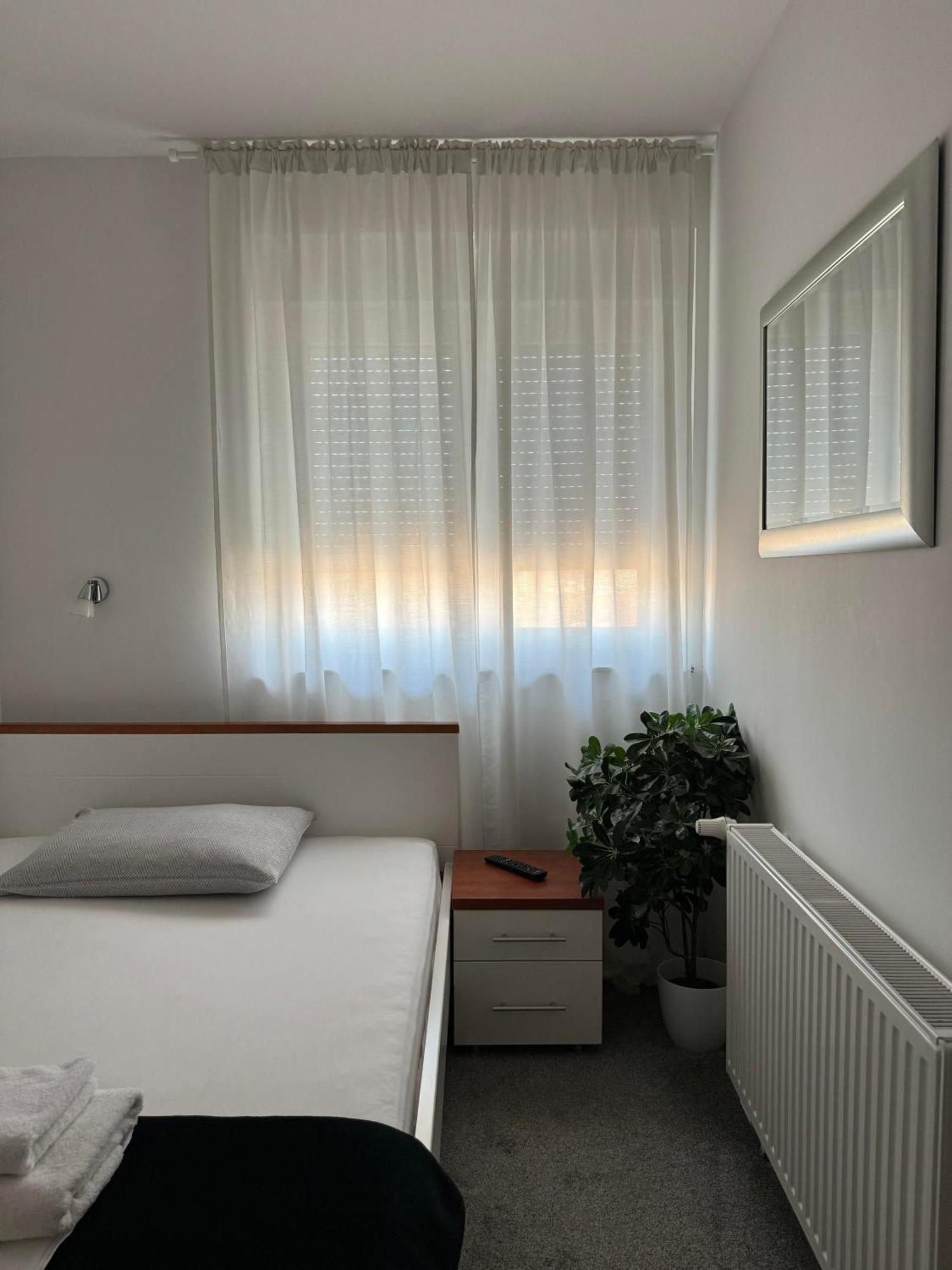 Pansion Komfor Fitea Osijek Zewnętrze zdjęcie